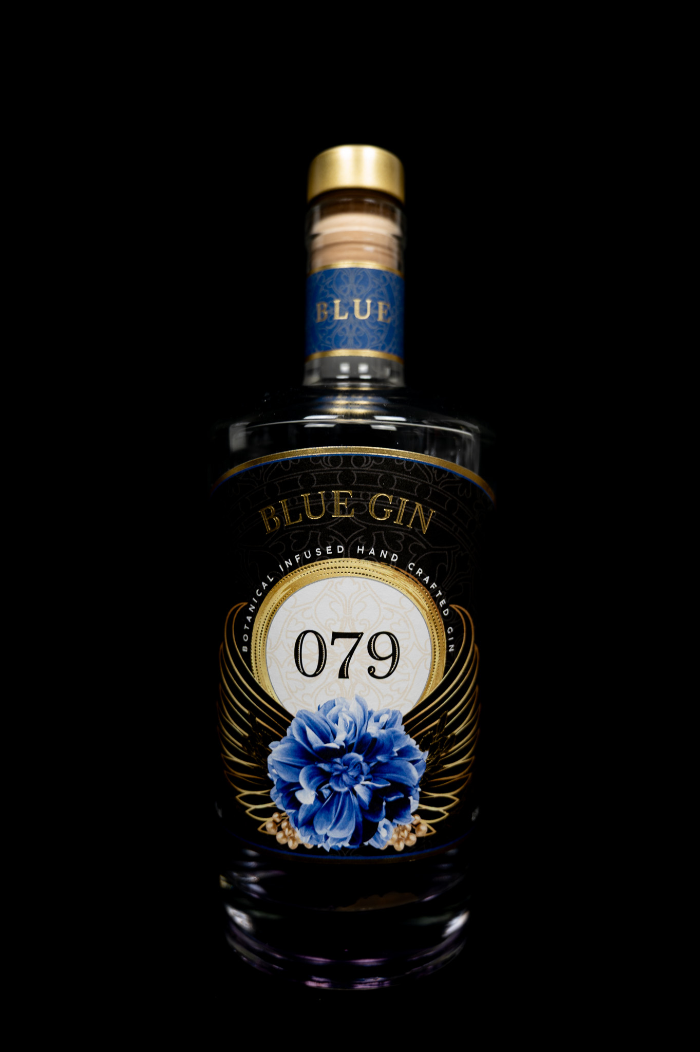 079 Blue Gin