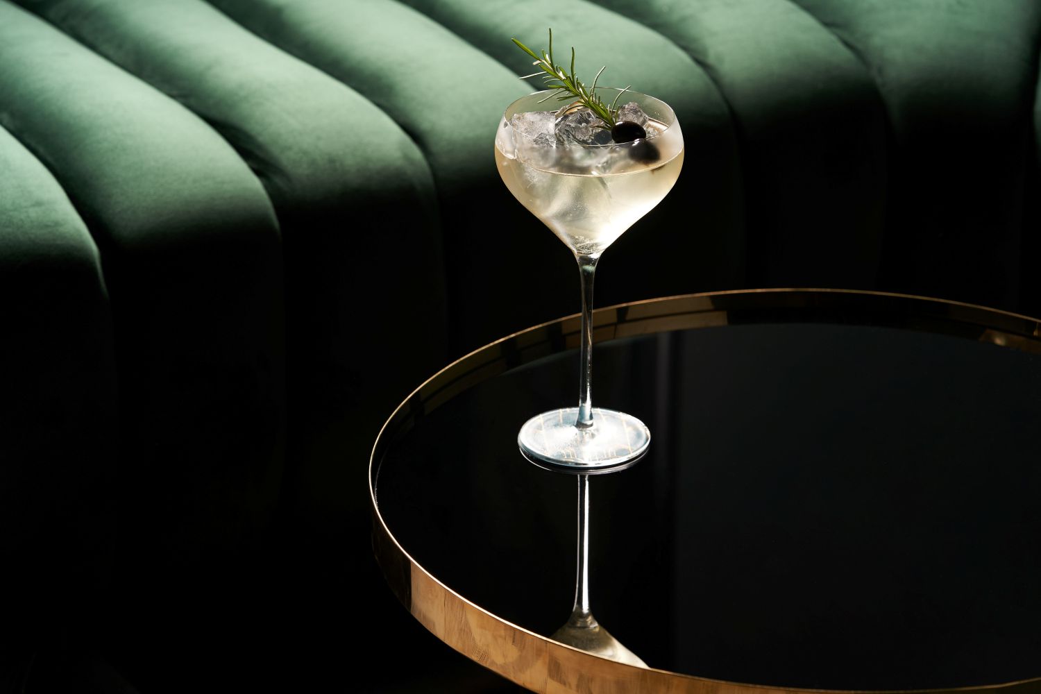 079 White Gin, serviert