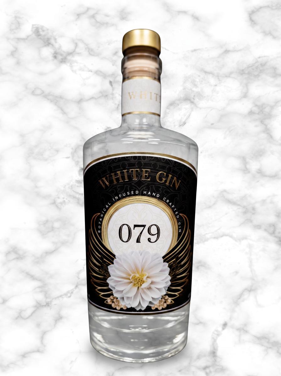 079 White Gin